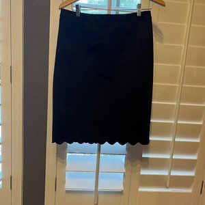 Banana Republic Size 6 Petite Black Pencil Skirt Scalloped Hem Stretch Women’s